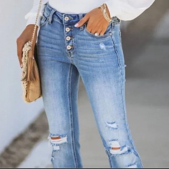 New KanCan Distressed Button Fly Flare Leg Jeans Bell Bottoms - Picture 4 of 16